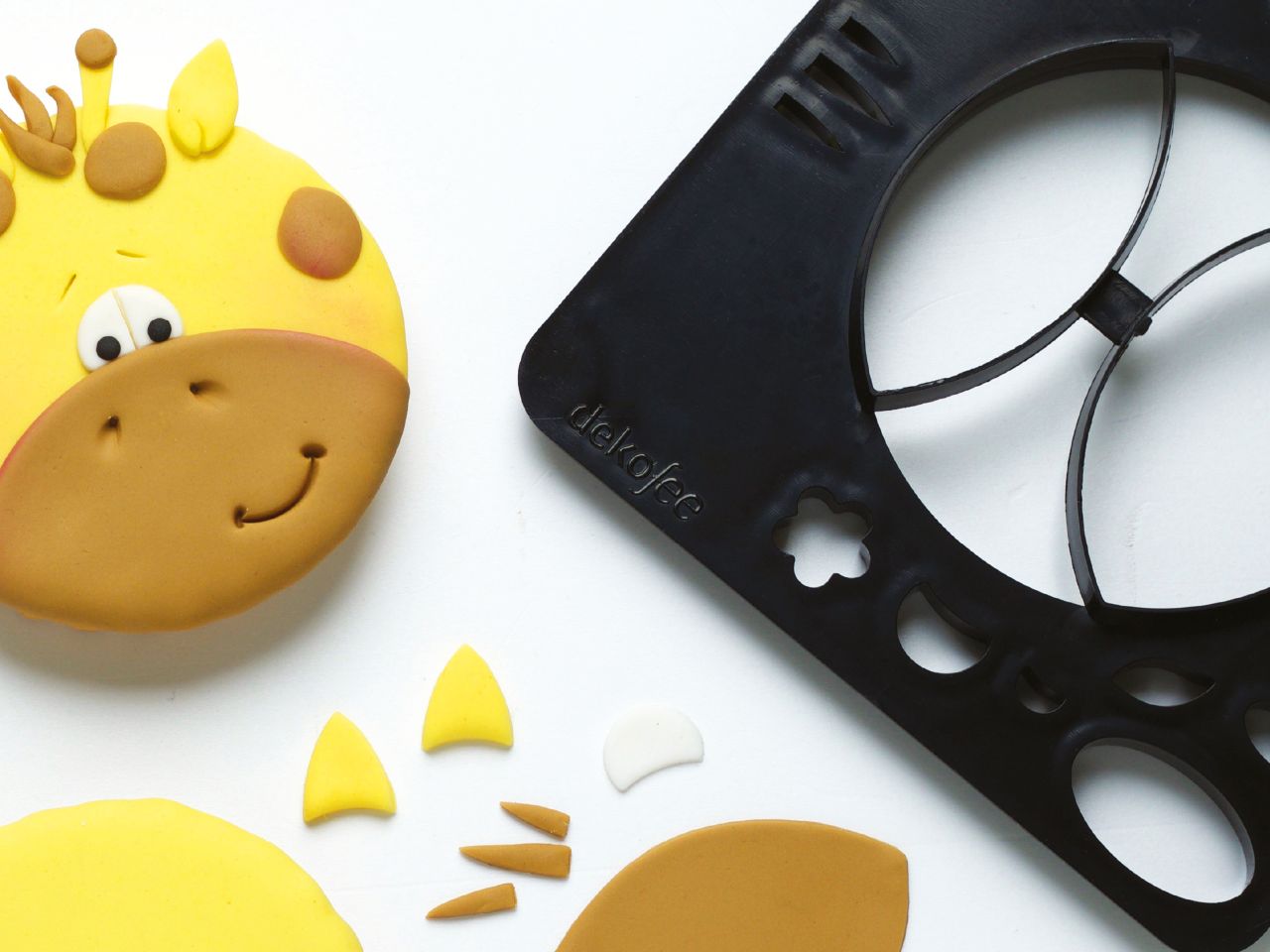 Happy Faces Ausstecher mit Agnes Linsen