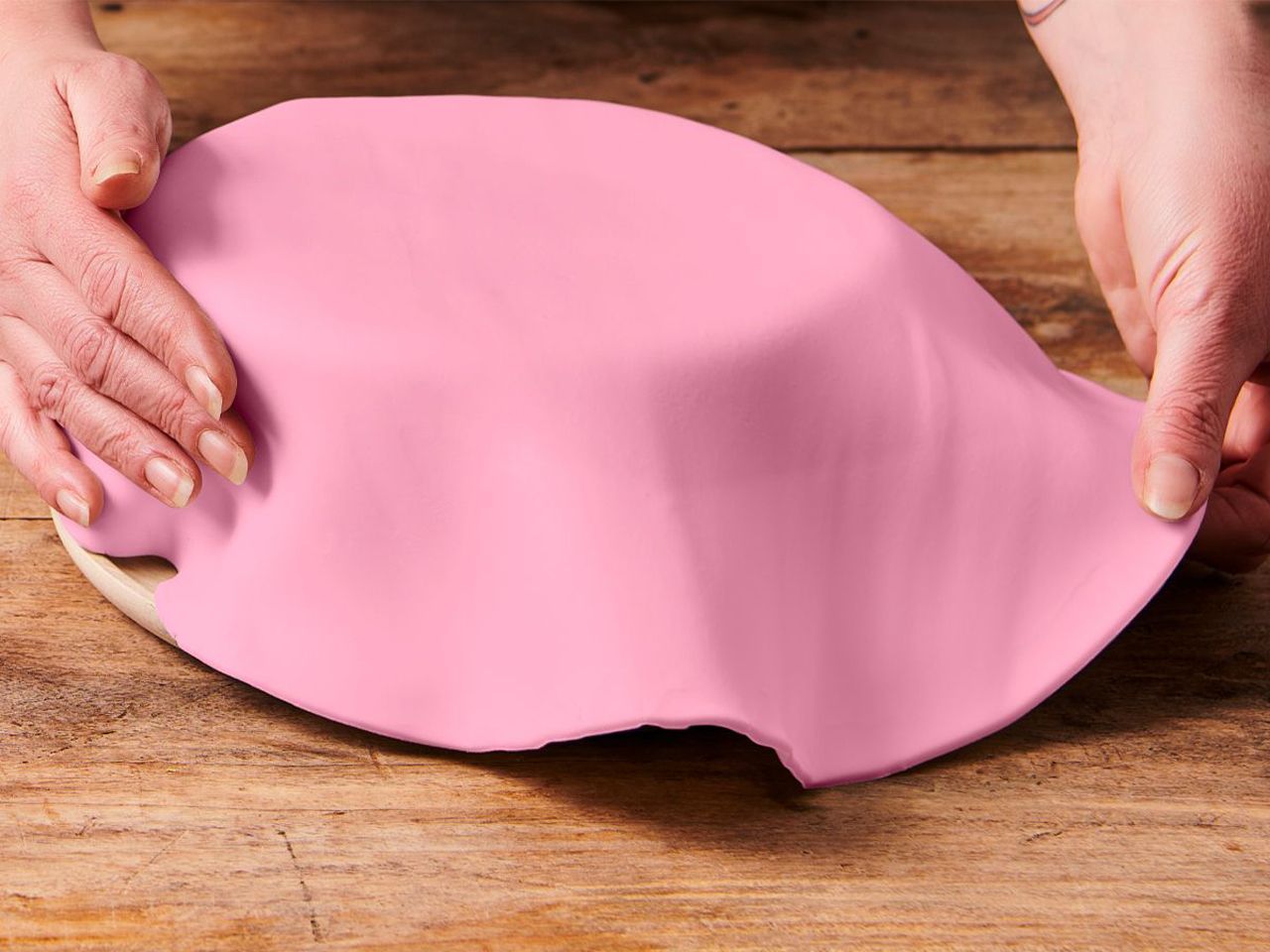 Sweet Pink Fondant fertig gerollt FunCakes - 430gr